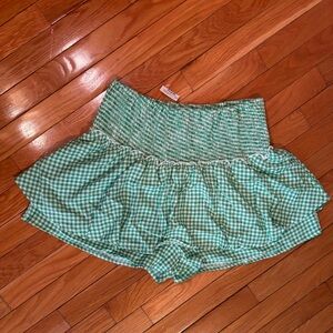 Green Gingham Elastic Flowy Shorts
